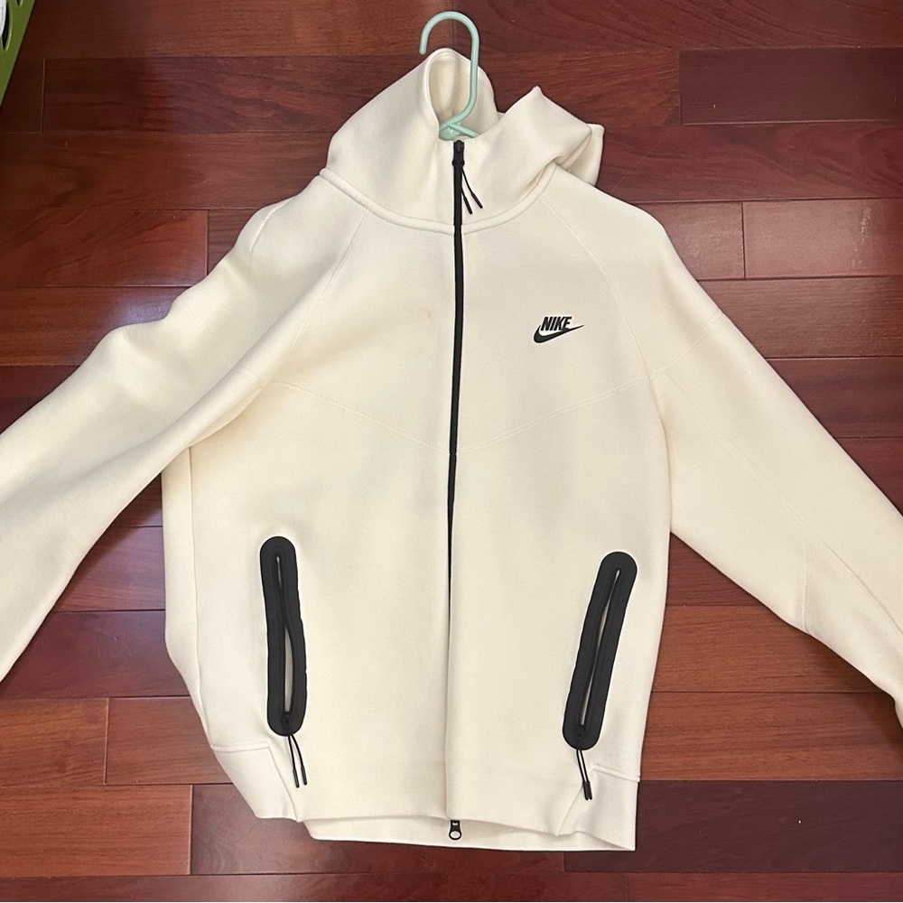 Nike Beige and Black Hoodie